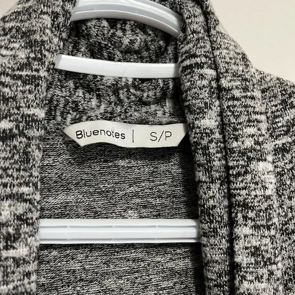 Blue Notes Sweater - Picture 9 of 9